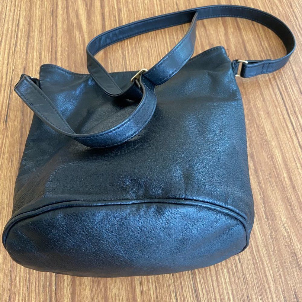 Ursula - Crossbody Bag Purse made in Canada - Picture 3 of 5